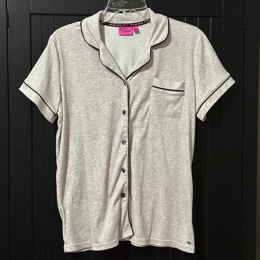 Betsey Johnson Pajama Set Large Short‎ Sleeve Button Top Shorts Lounge Sleepwear